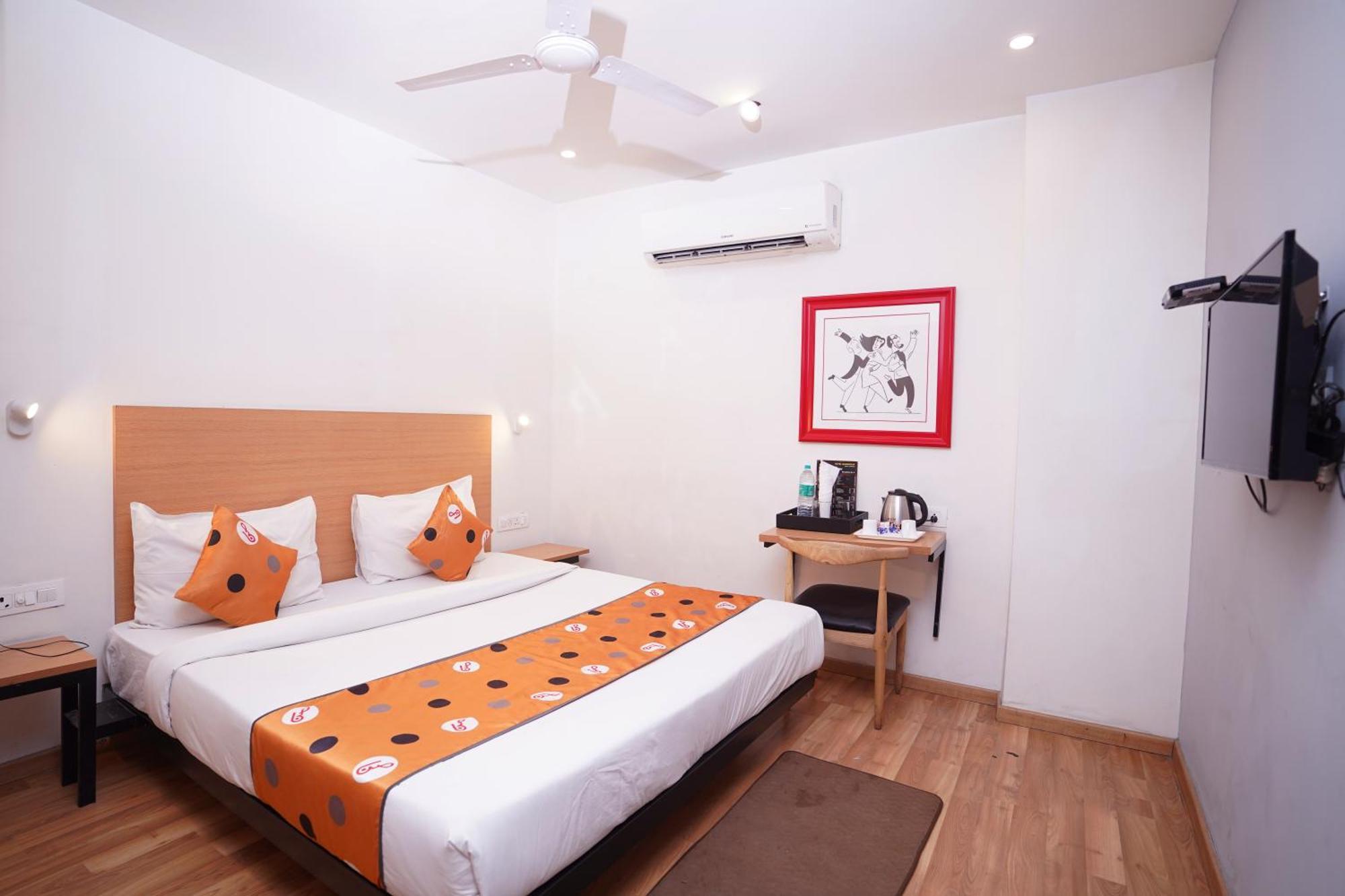 Hotel Mira Residency- Outer Ring Road, Paschim Vihar Delhi  Exterior foto